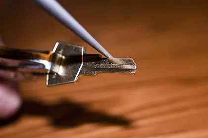 Seekonk MA Locksmith Store Seekonk, MA 508-443-6384 - broken-key-extraction